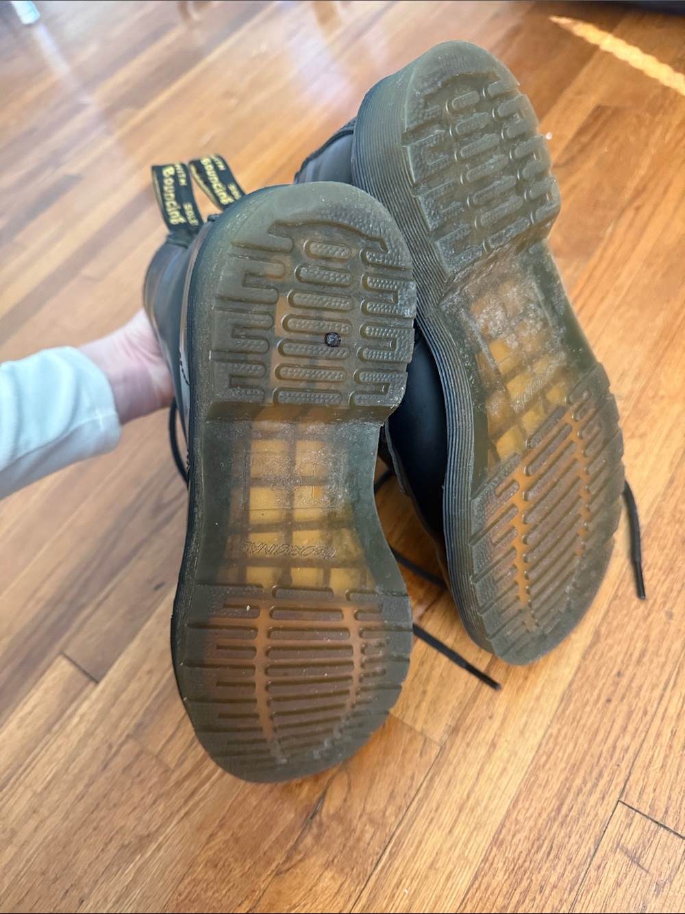 Doc Martens - Picture 5 of 6